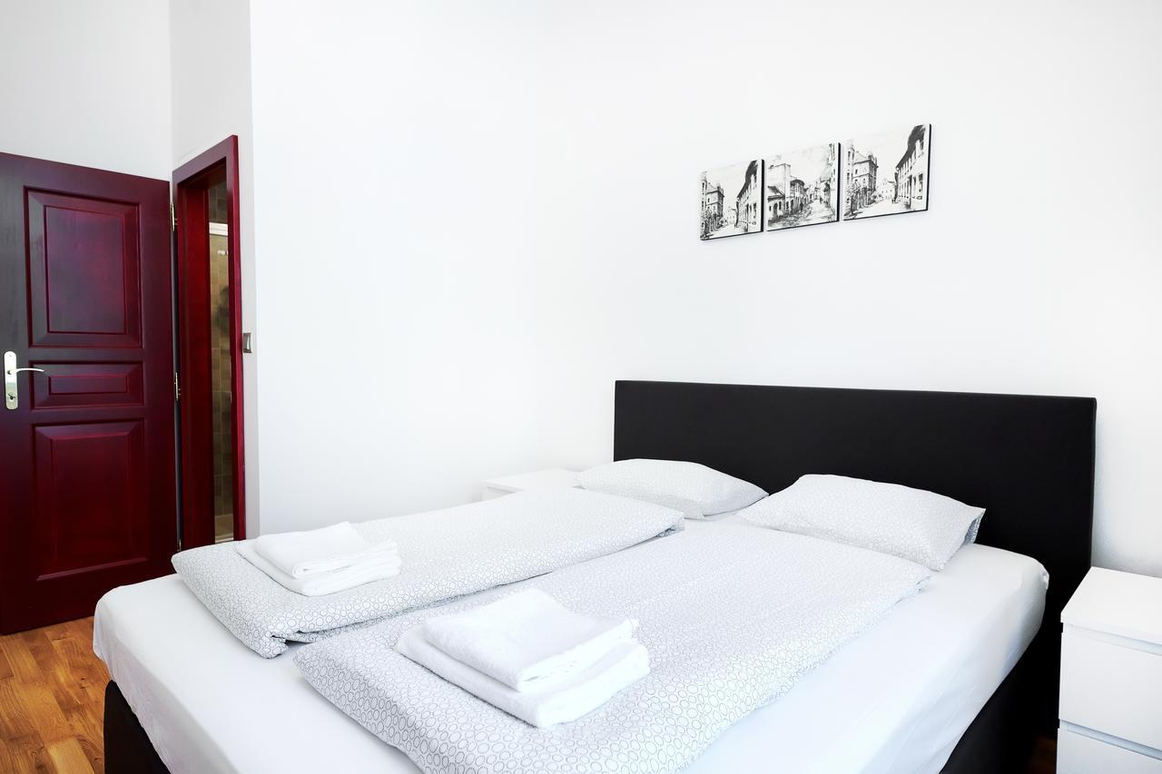 Apartamento Zborovska *
