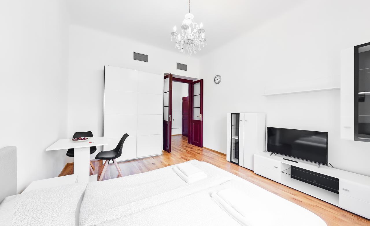 Zborovska Apartamento