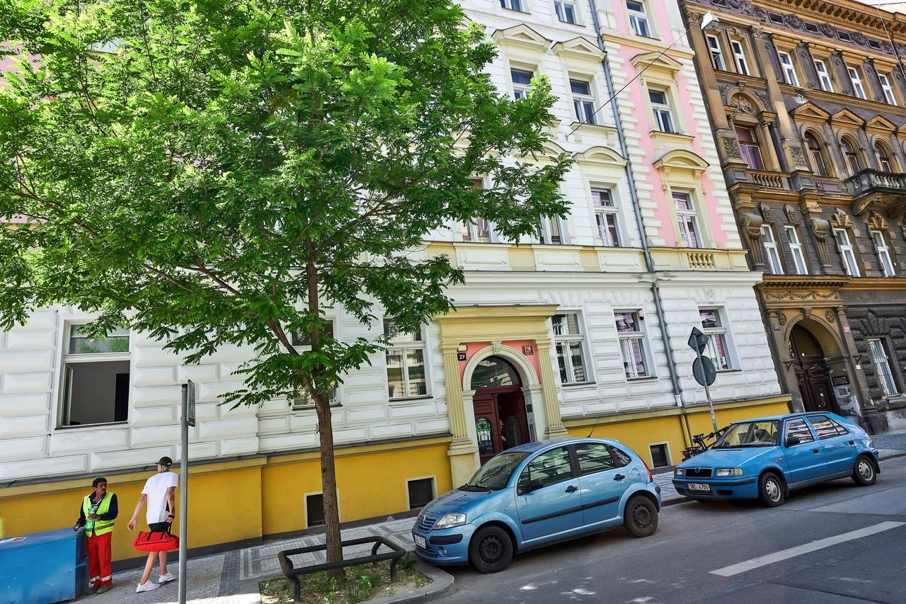 Apartamento Zborovska *