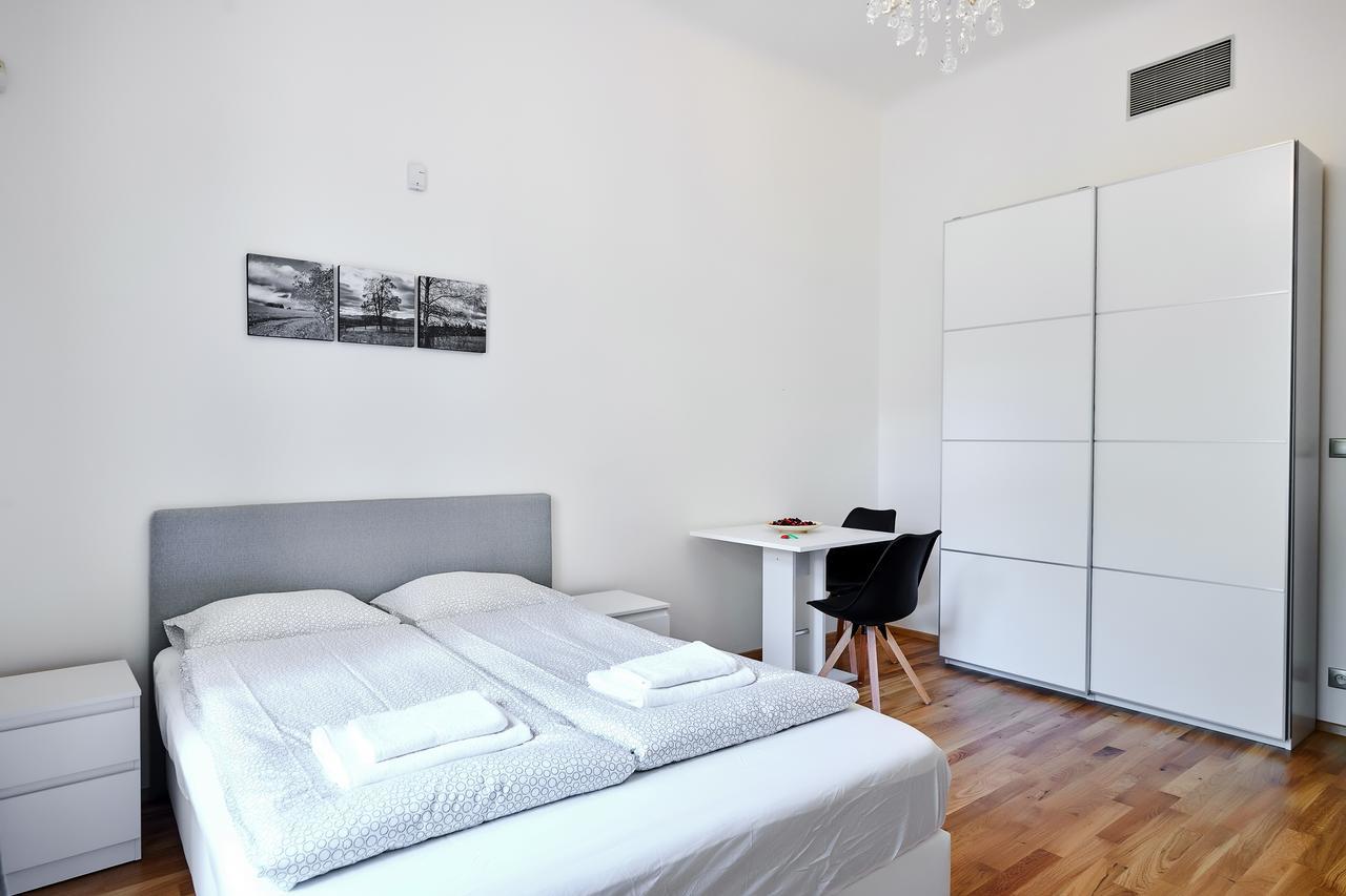 Zborovska Apartamento Praga
